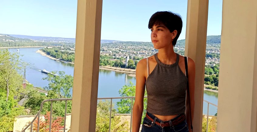 MtL URO Irene Pellini Irene Pellini is an undergraduate physics student from Italy. She was a MtL-URO participant in 2022 in the lab of MtL fellow Joachim Spatz.