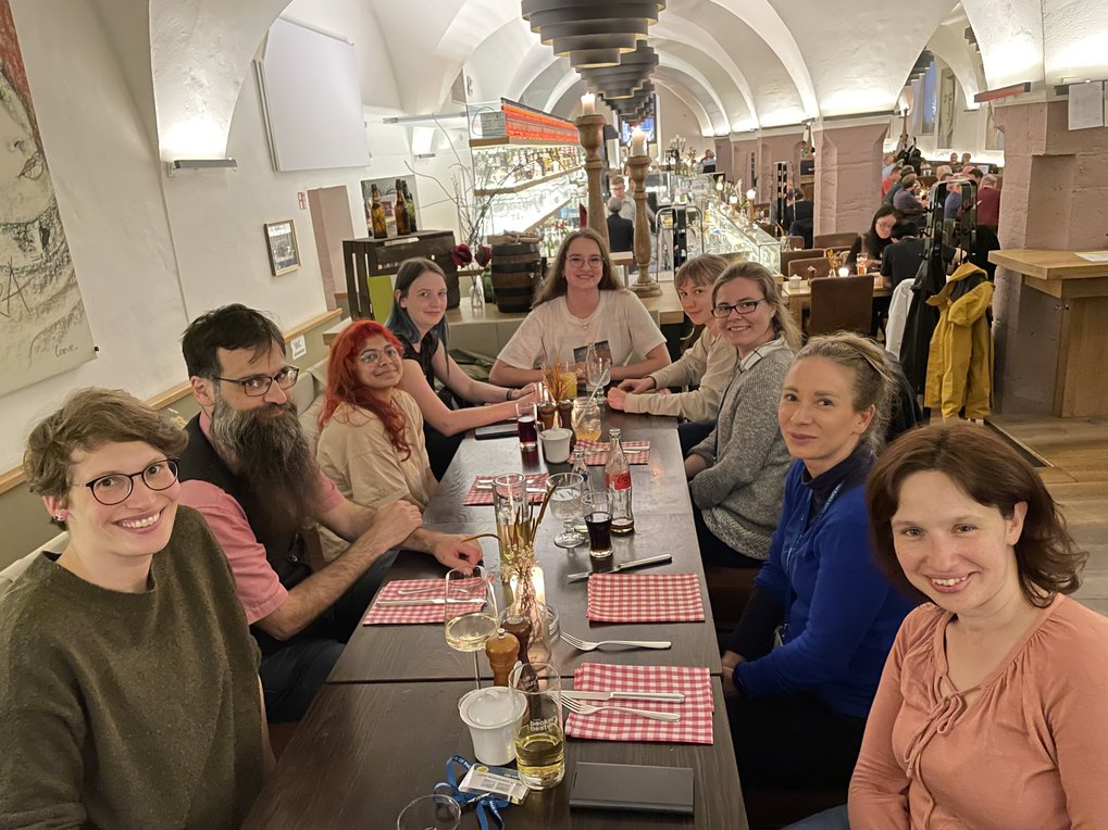 Group picture at the dining table