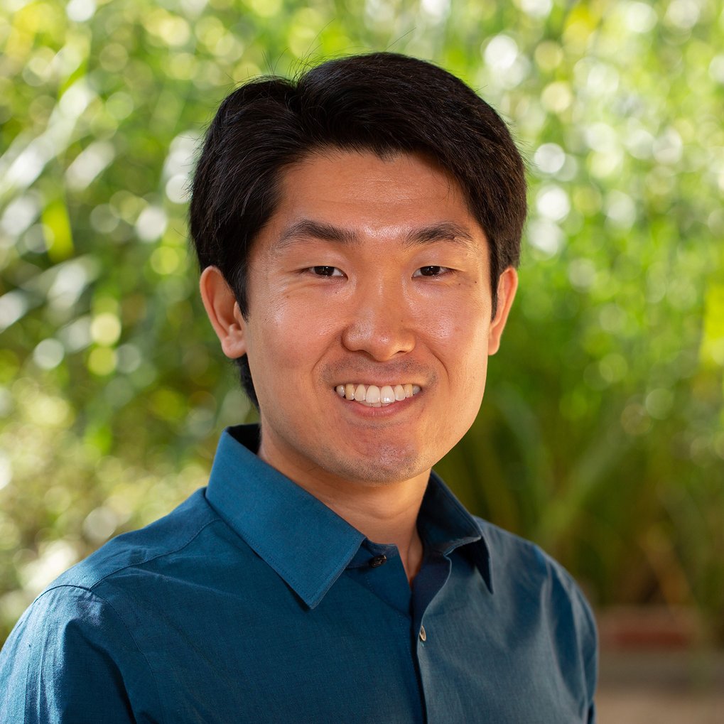 Portrait picture of Michael Wong