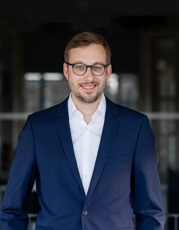 Image of Roman Sarott